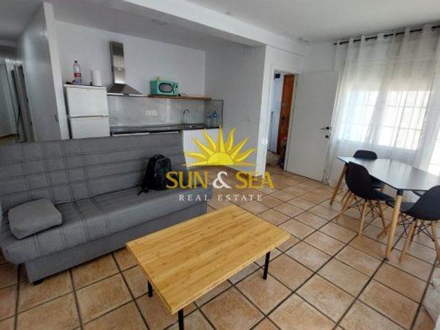 2 BEDROOM APARTMENT IN GUARDAMAR DEL SEGURA
