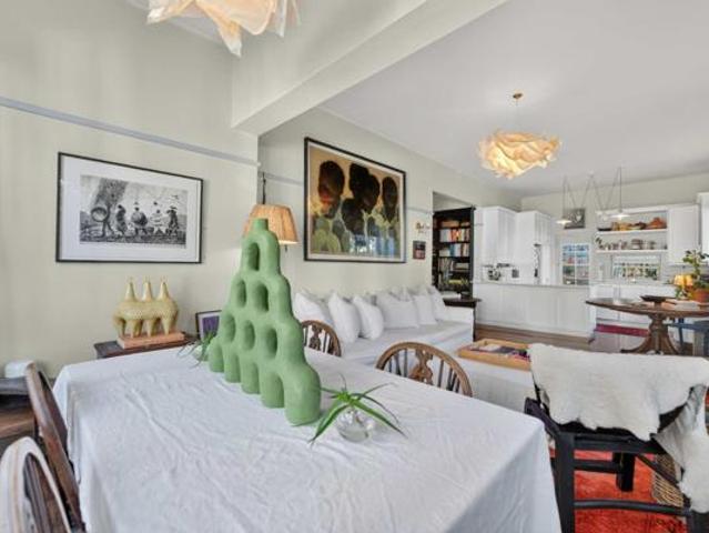 2 Bedroom Apartment in Gardens