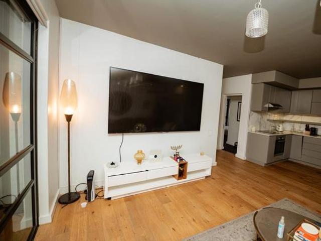 2 Bedroom Apartment in Gardens