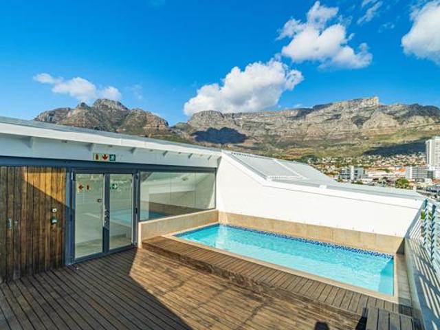 2 Bedroom Apartment in Gardens