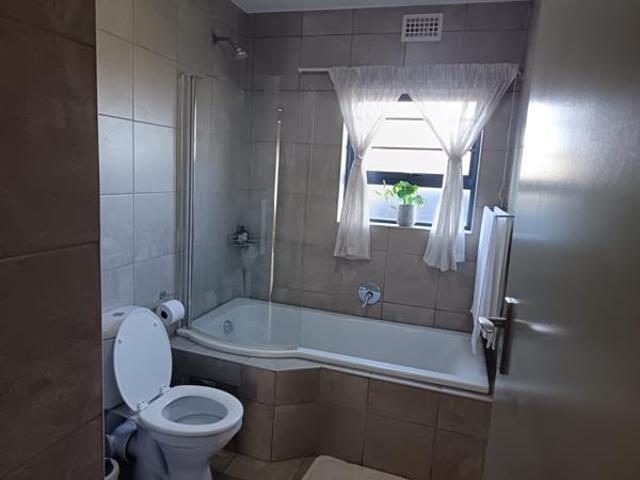 2 Bedroom Apartment in Garsfontein