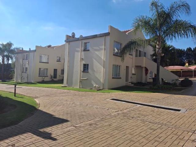 2 Bedroom Apartment in Garsfontein
