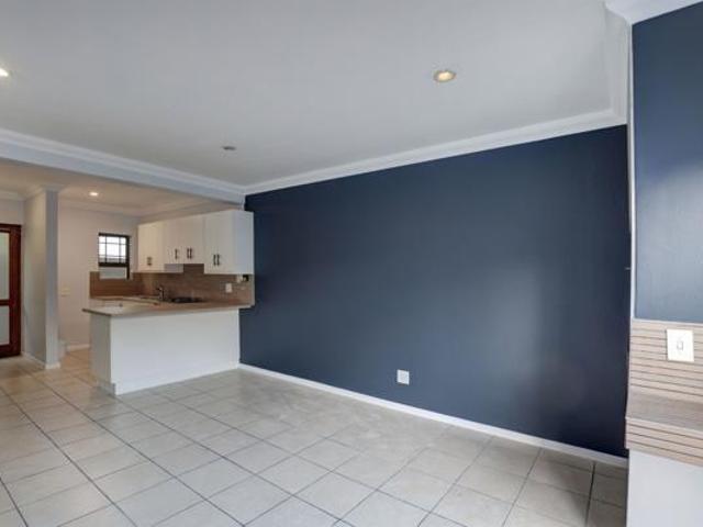 2 Bedroom Apartment in George Central