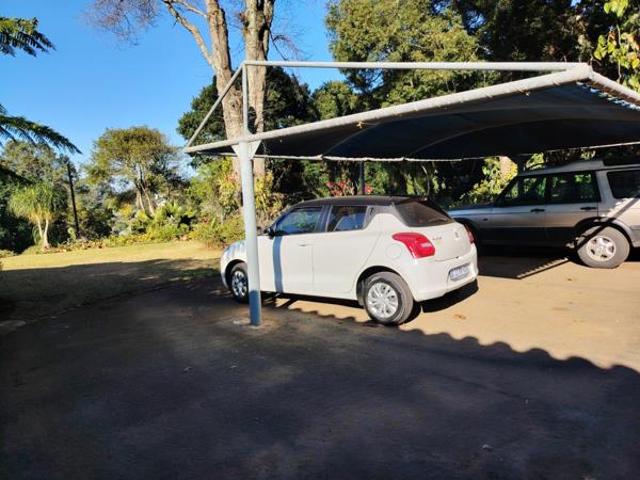 2 Bedroom Apartment in Gillitts