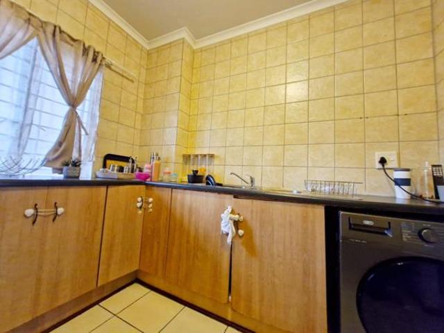 2 Bedroom Apartment in Glen Lauriston
