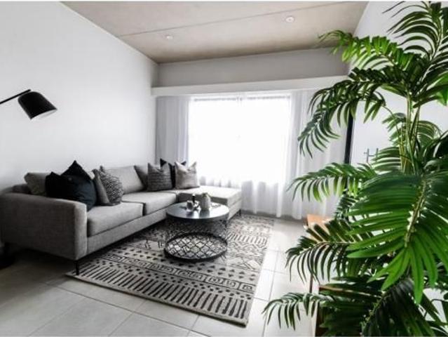 2 Bedroom Apartment in Glen Marais