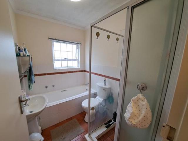 2 Bedroom Apartment in Goedemoed