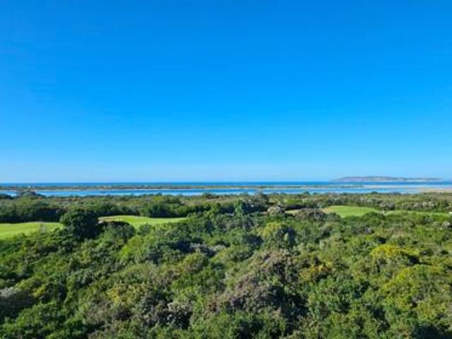 2 Bedroom Apartment in Goose Valley Golf Estate