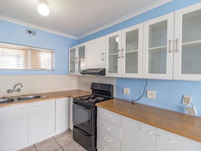 2 Bedroom Apartment in Gordon Strand