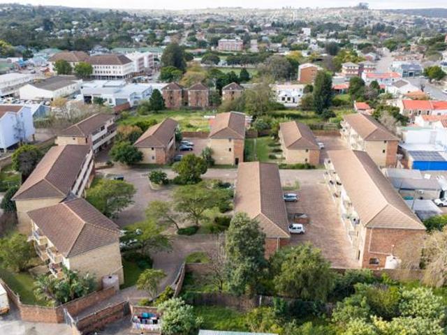 2 Bedroom Apartment in Grahamstown Makhanda Central