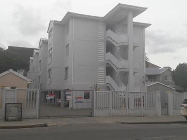2 Bedroom Apartment in Grahamstown Makhanda Central