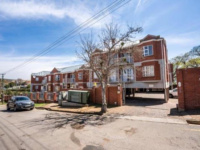 2 Bedroom Apartment in Grahamstown Makhanda Central