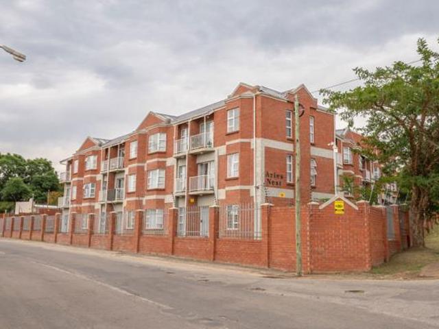 2 Bedroom Apartment in Grahamstown Makhanda Central