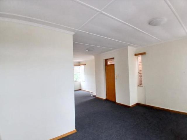 2 Bedroom Apartment in Grahamstown Makhanda Central