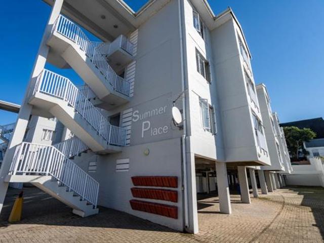 2 Bedroom Apartment in Grahamstown Makhanda Central