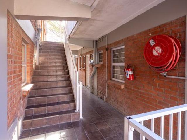 2 Bedroom Apartment in Grahamstown Makhanda Central