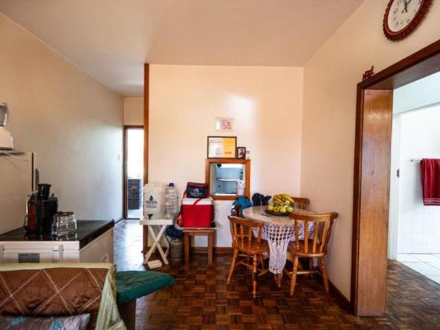 2 Bedroom Apartment in Grahamstown Makhanda Central