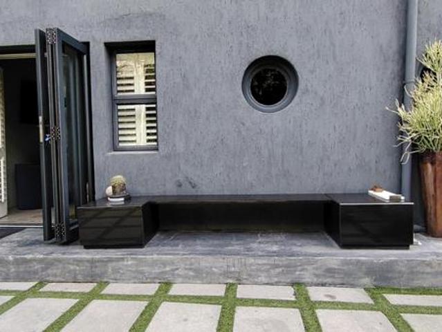 2 Bedroom Apartment in Green Point
