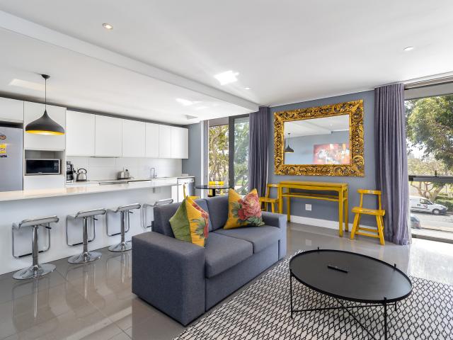 2 Bedroom Apartment in Green Point