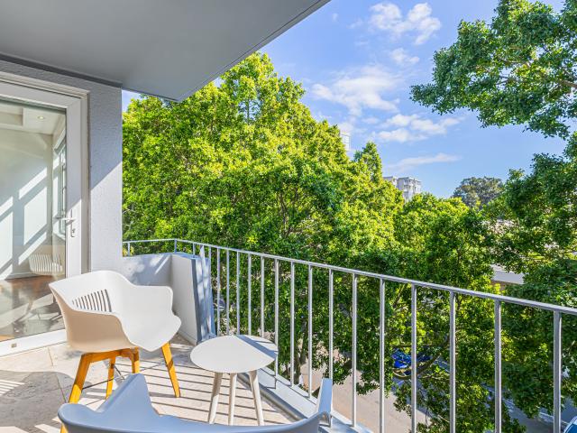 2 Bedroom Apartment in Green Point