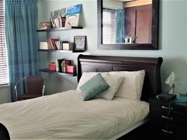 2 Bedroom Apartment in Green Point