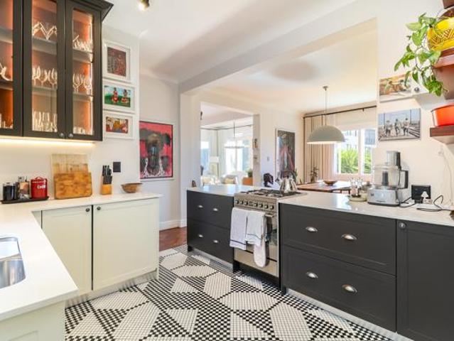 2 Bedroom Apartment in Green Point