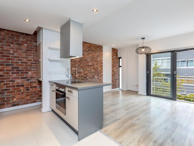 2 Bedroom Apartment in Green Point
