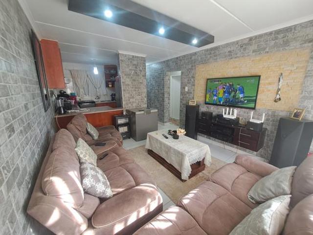 2 Bedroom Apartment in Greenhills