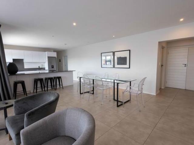 2 Bedroom Apartment in Greenside