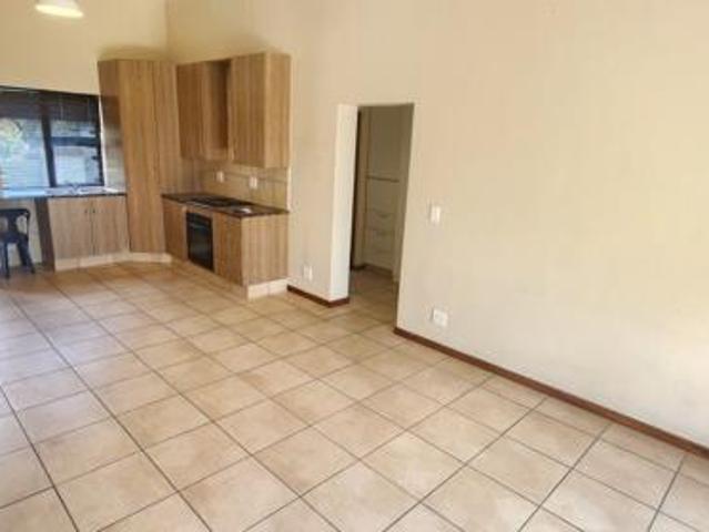 2 Bedroom Apartment in Greenstone Hill