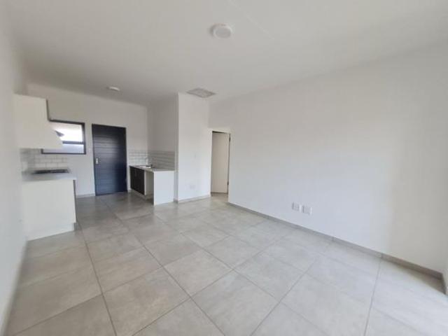 2 Bedroom Apartment in Grimbeek Park