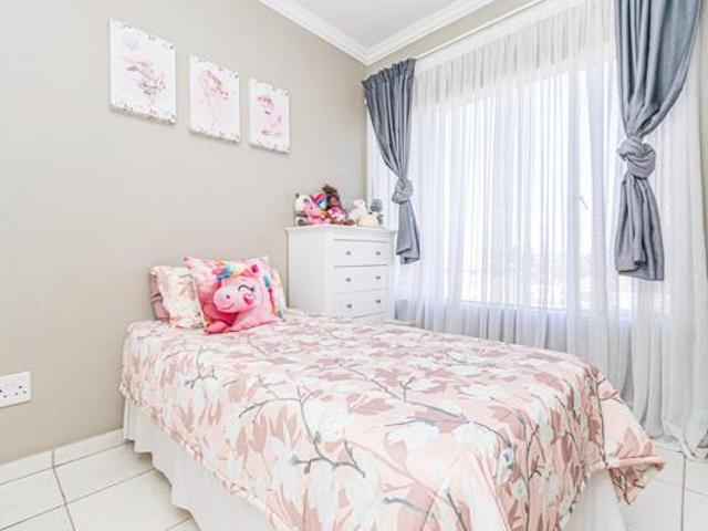 2 Bedroom Apartment in Grobler Park