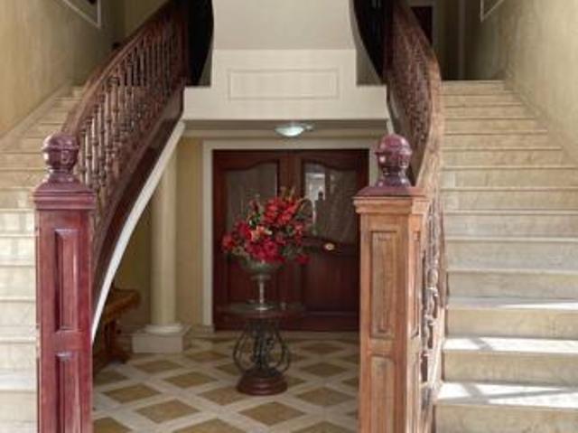 2 Bedroom Apartment in Groenkloof