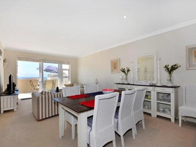 2 Bedroom Apartment in Humewood