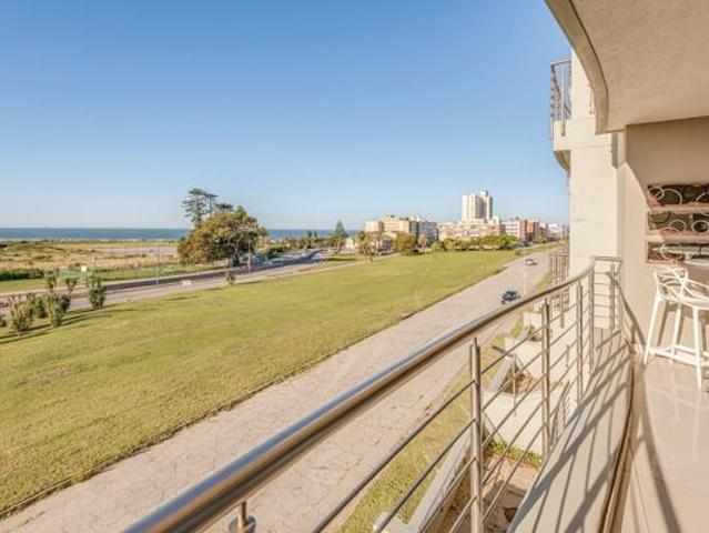 2 Bedroom Apartment in Humewood