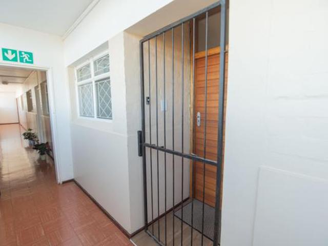 2 Bedroom Apartment in Humewood
