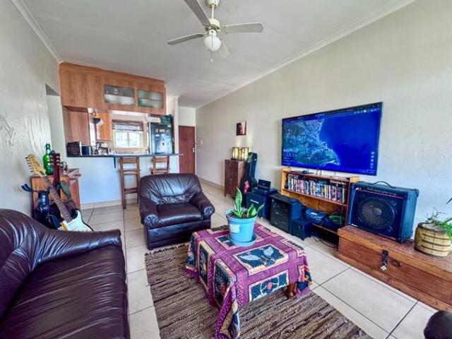 2 Bedroom Apartment in Humewood