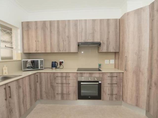 2 Bedroom Apartment in Humewood