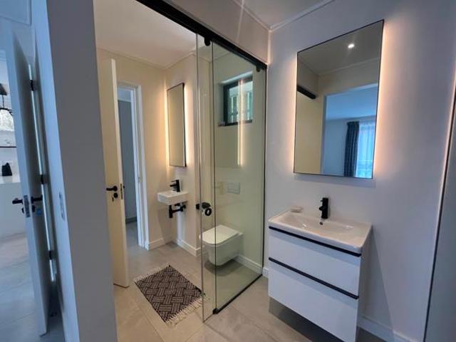 2 Bedroom Apartment in Hyde Park