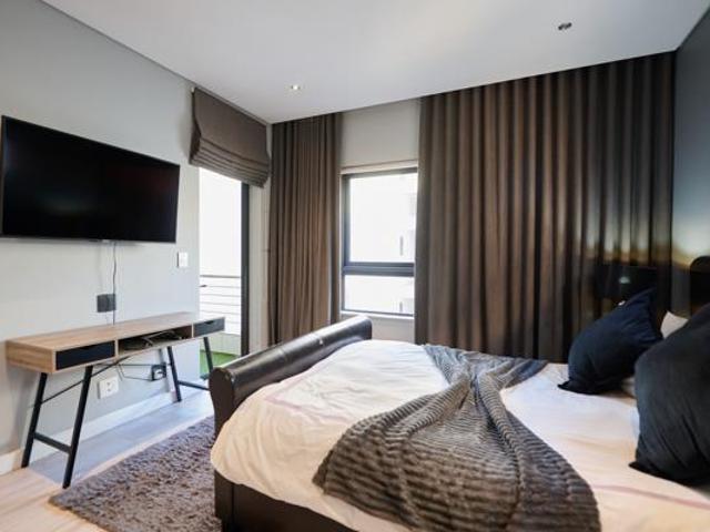 2 Bedroom Apartment in Hyde Park