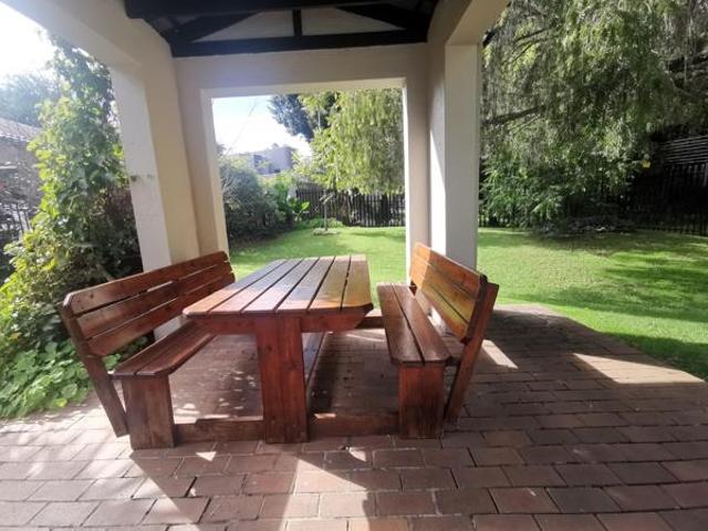 2 Bedroom Apartment in Hyde Park