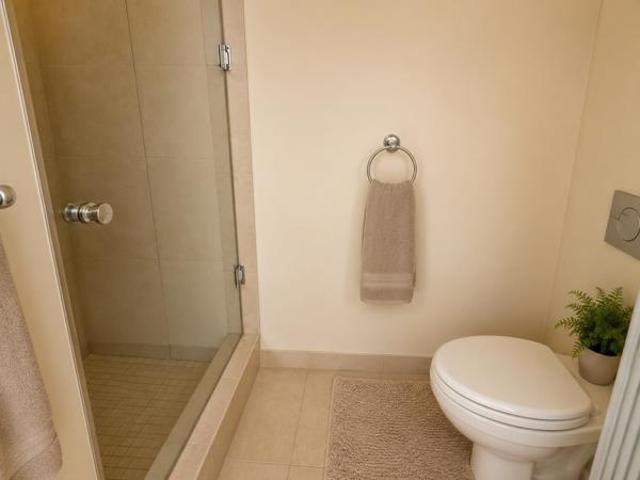 2 Bedroom Apartment in Hyde Park