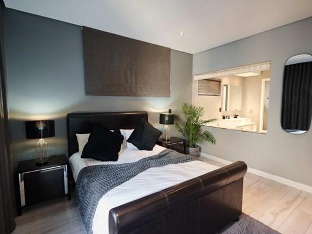 2 Bedroom Apartment in Hyde Park