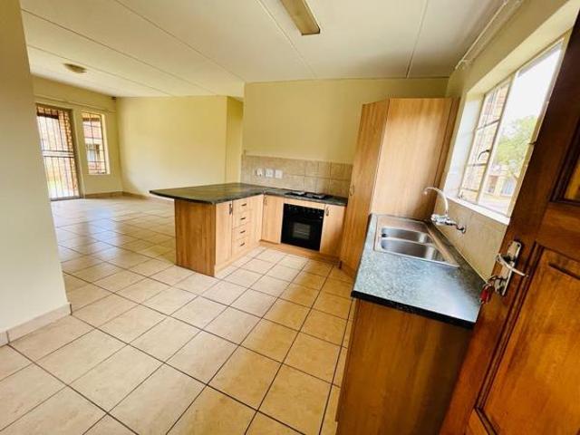 2 Bedroom Apartment in Halfway Gardens