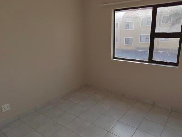2 Bedroom Apartment in Halfway House