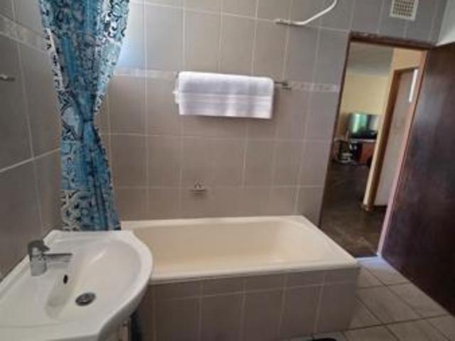 2 Bedroom Apartment in Hamberg