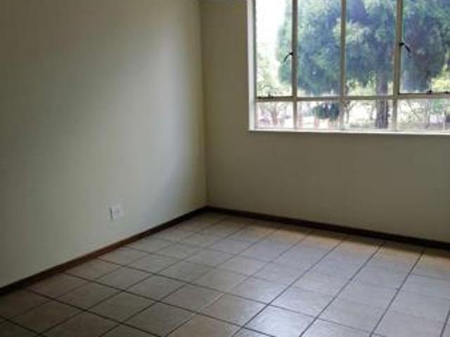 2 Bedroom Apartment in Hatfield