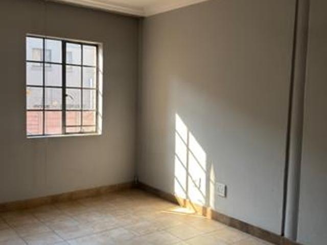 2 Bedroom Apartment in Hatfield
