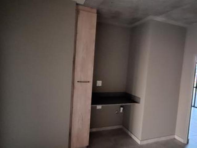 2 Bedroom Apartment in Hazeldean