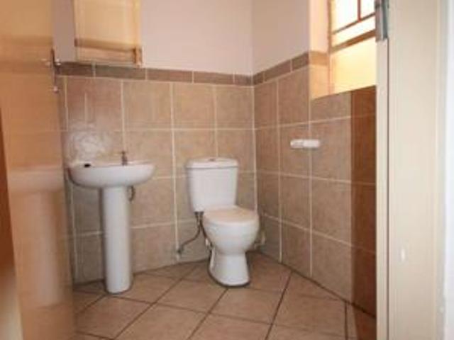2 Bedroom Apartment in Hazeldean
